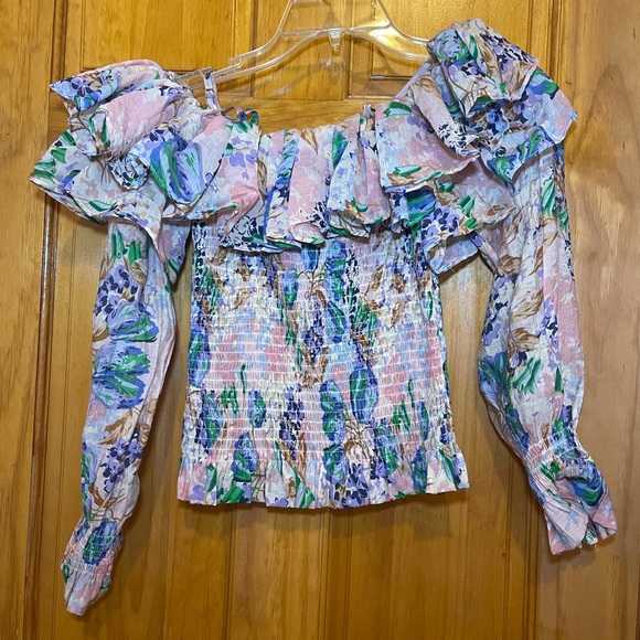 Gracia Tops - Gracia White, Blue, Print, Ruffled Long Sleeve Blouse, 70% Rayon, 30% Nylon